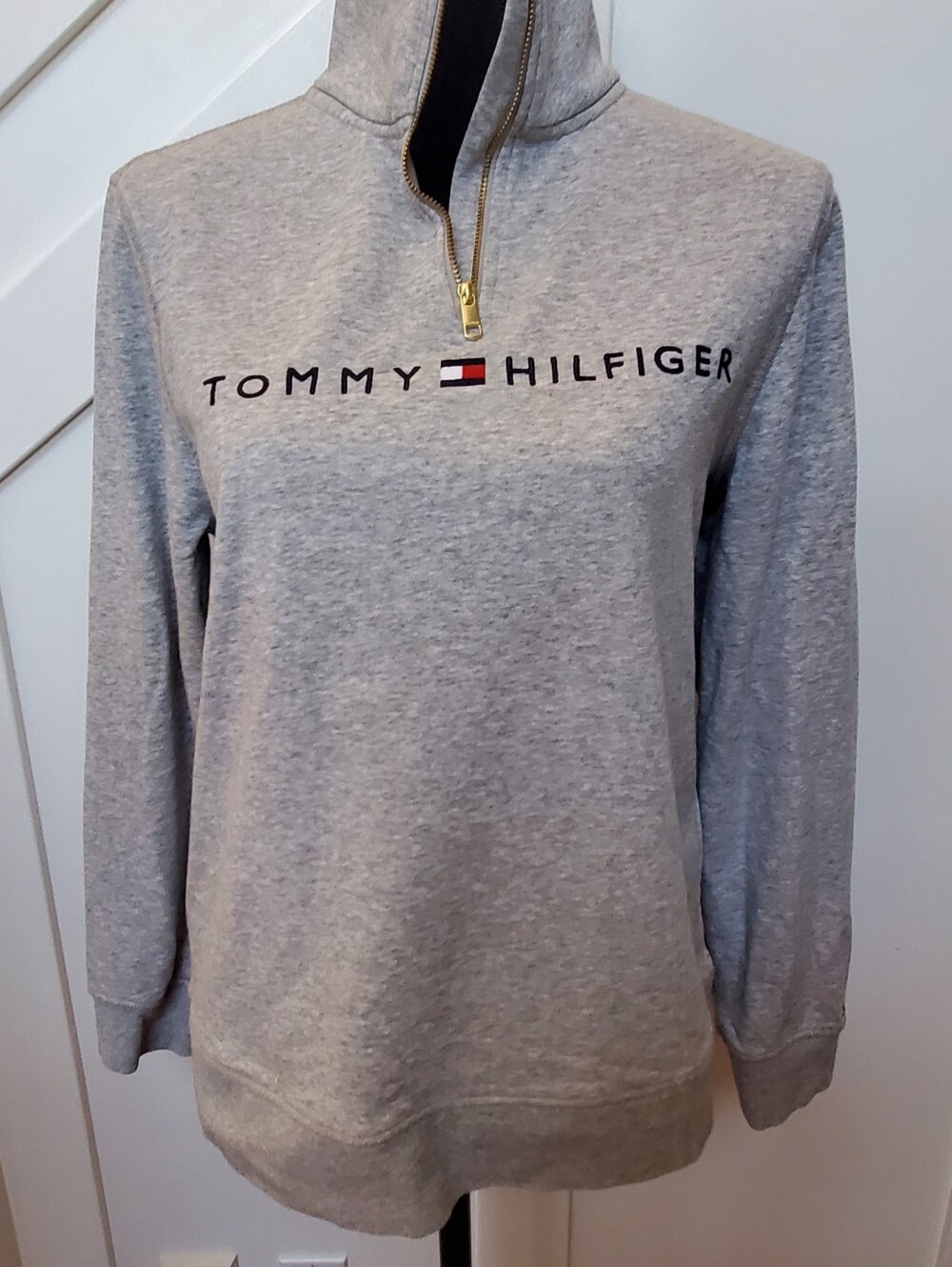 Tommy Hilfiger Light Gray Quarter-Zip Logo Pullover With Gold Zipper